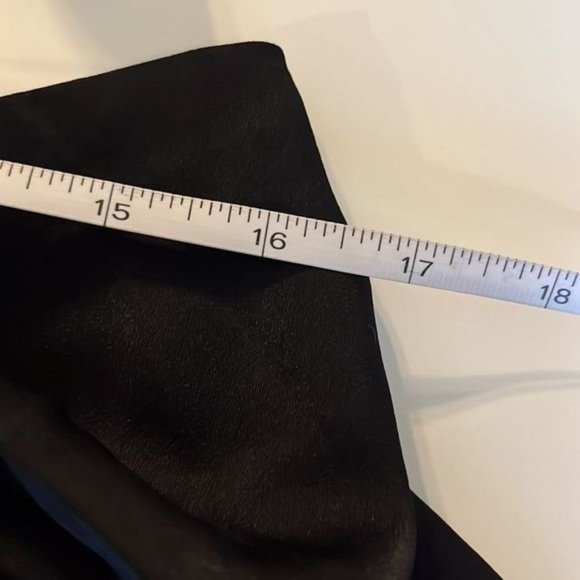 Shein Curve Black side slit skirt with back zipper gathered slinky material 0X - Picture 11 of 13